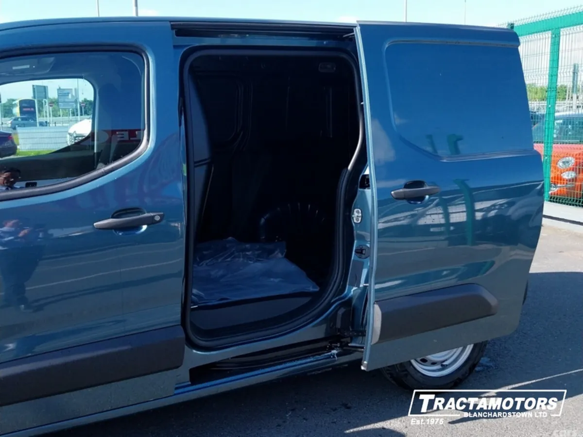 Fiat Doblo Van, Diesel, 2026, Blue