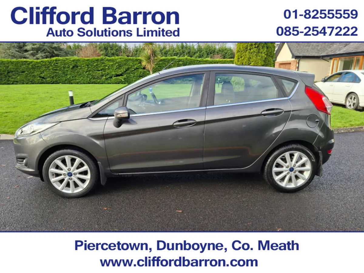 Ford Fiesta Hatchback, Petrol, 2016, Grey