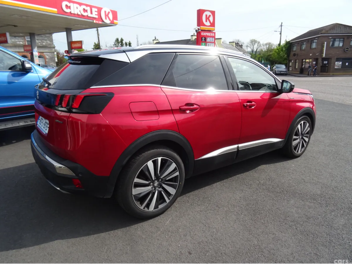 Peugeot 3008 Hatchback, Diesel, 2018, Red