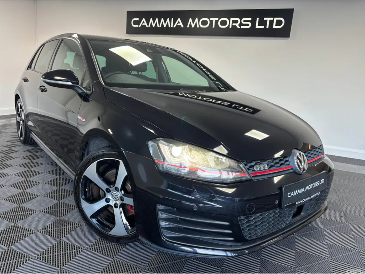 Volkswagen Golf Hatchback, Petrol, 2016, Black