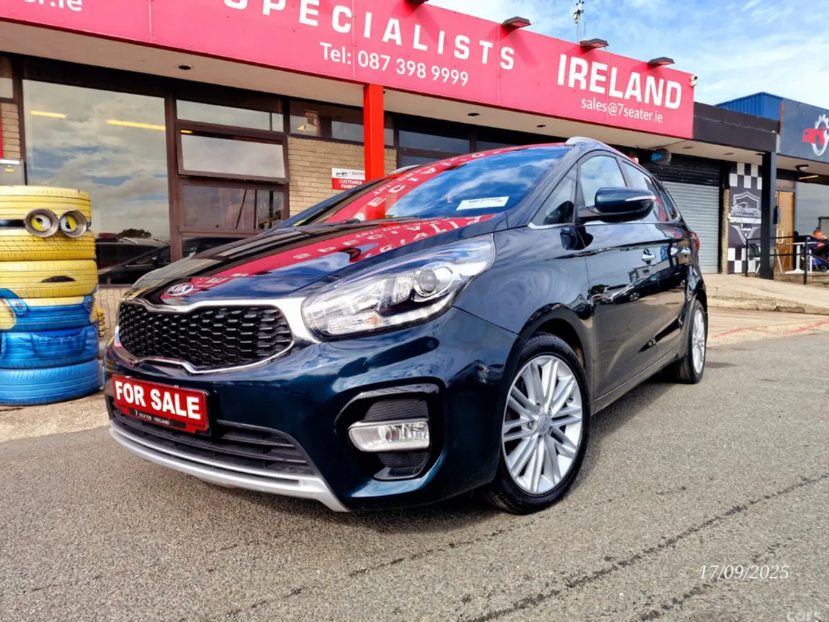 Kia Carens MPV, Diesel, 2018, Blue