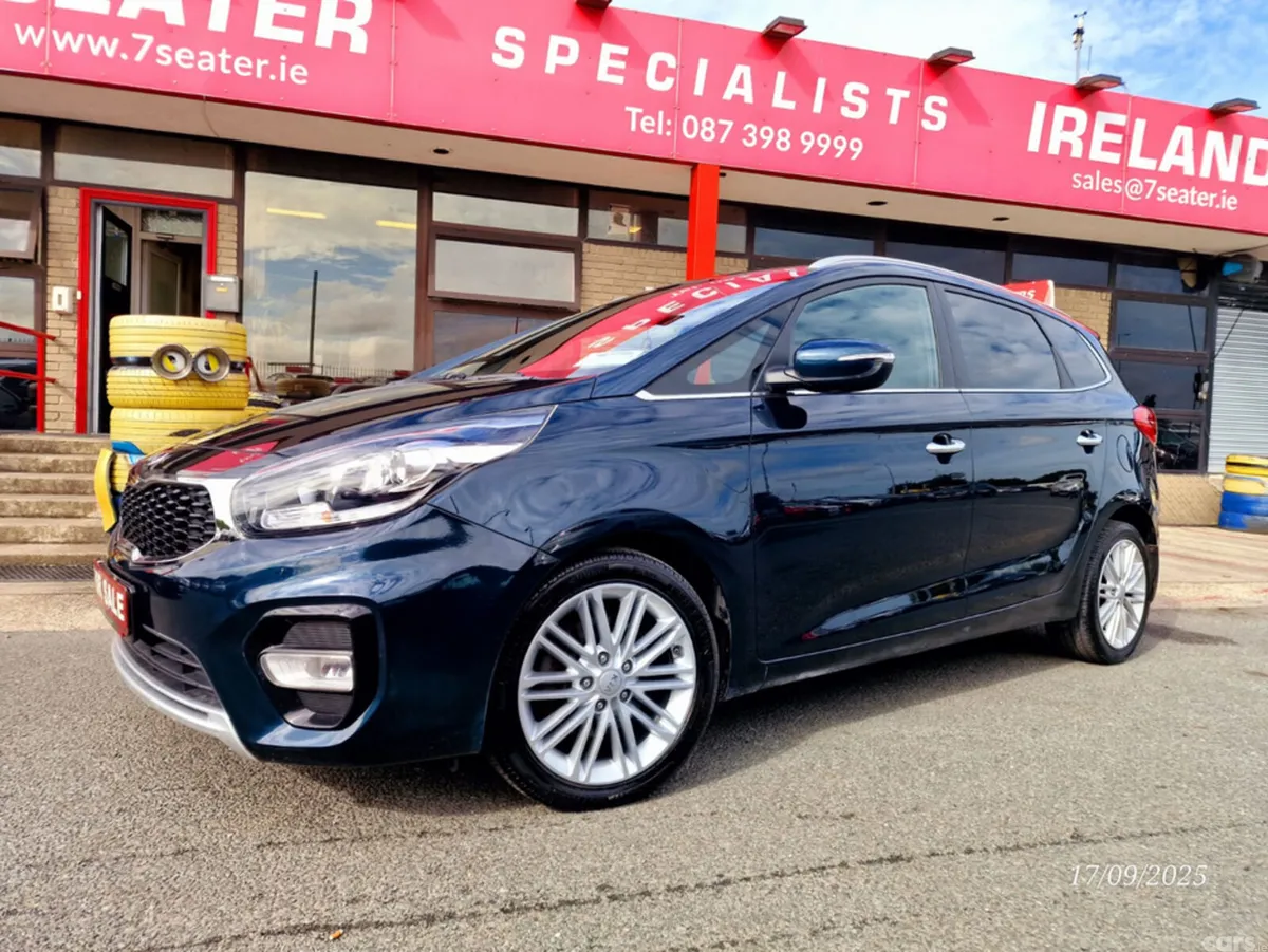 Kia Carens MPV, Diesel, 2018, Blue