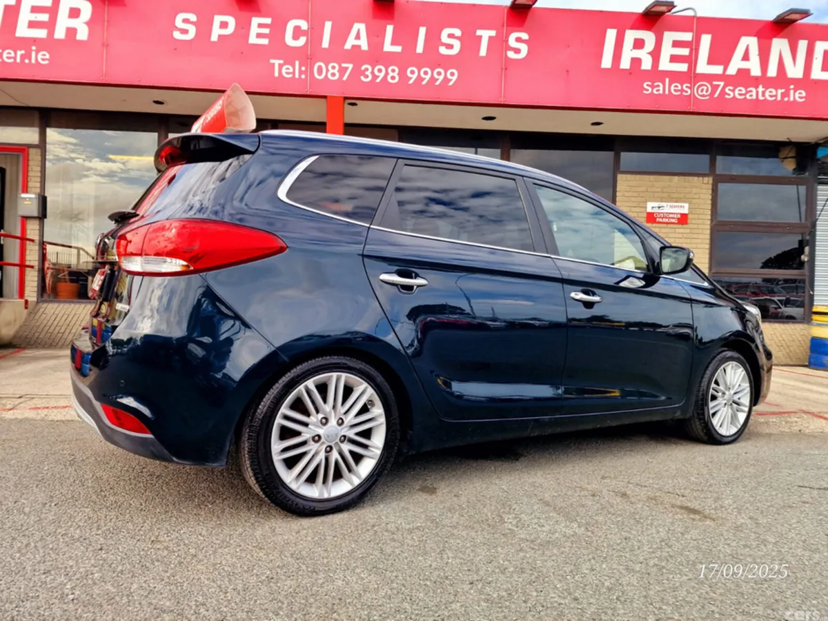 Kia Carens MPV, Diesel, 2018, Blue