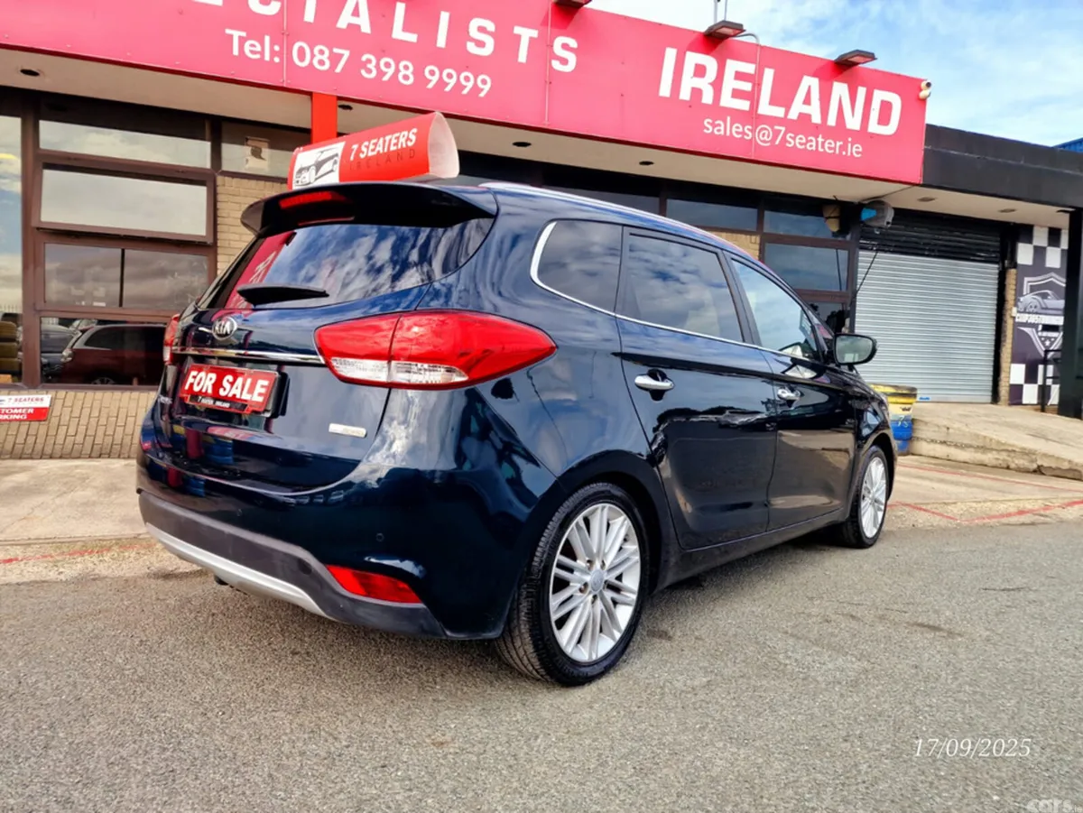 Kia Carens MPV, Diesel, 2018, Blue