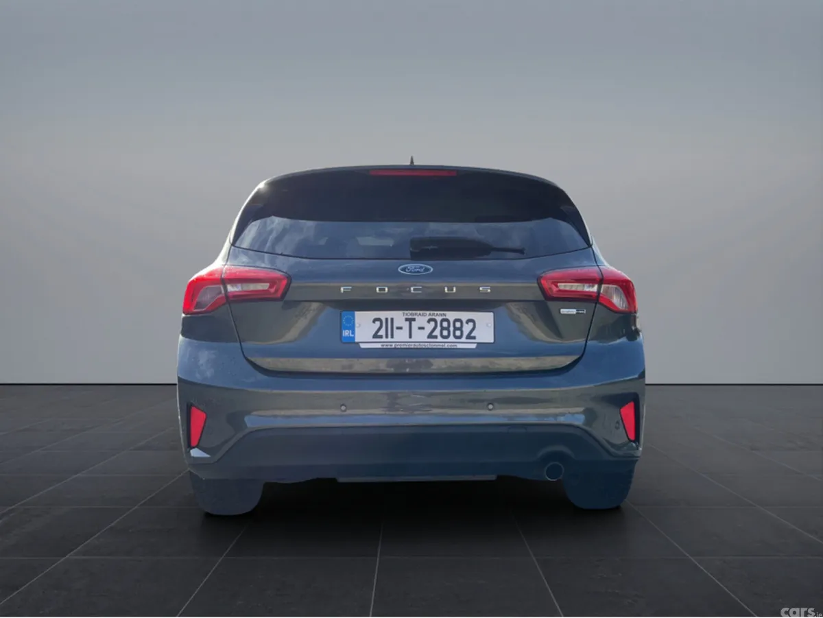Ford Focus Hatchback, Petrol Hybrid, 2021, Grey