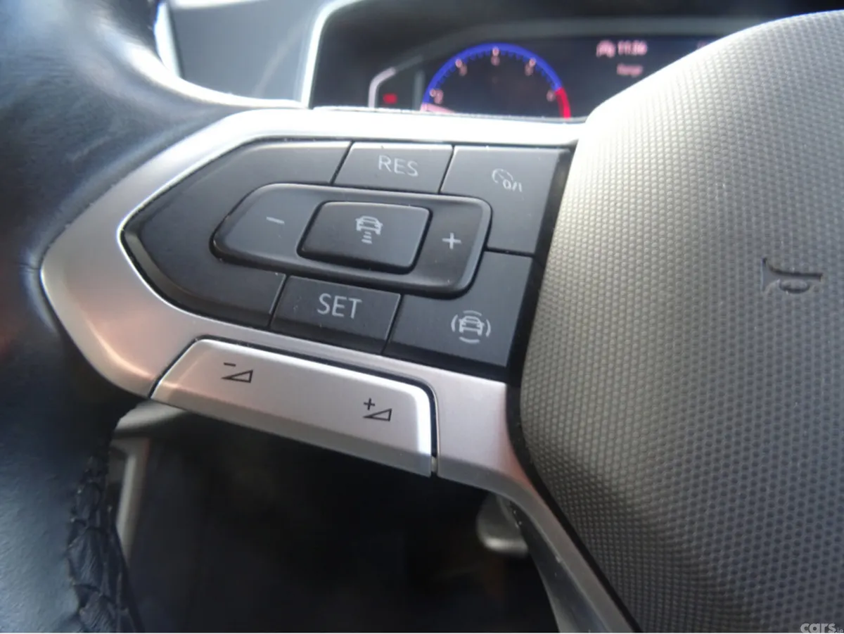 Volkswagen T-Roc SUV, Petrol, 2023, Grey