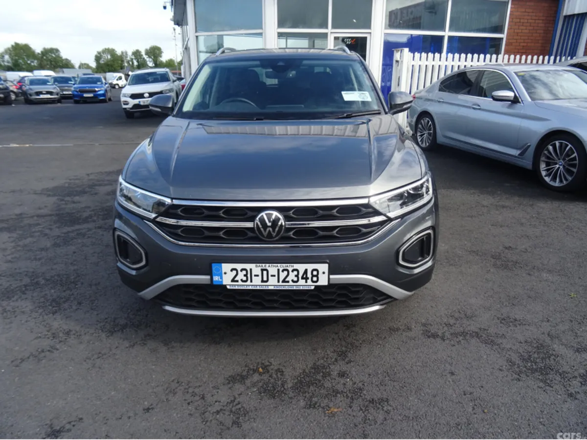 Volkswagen T-Roc SUV, Petrol, 2023, Grey