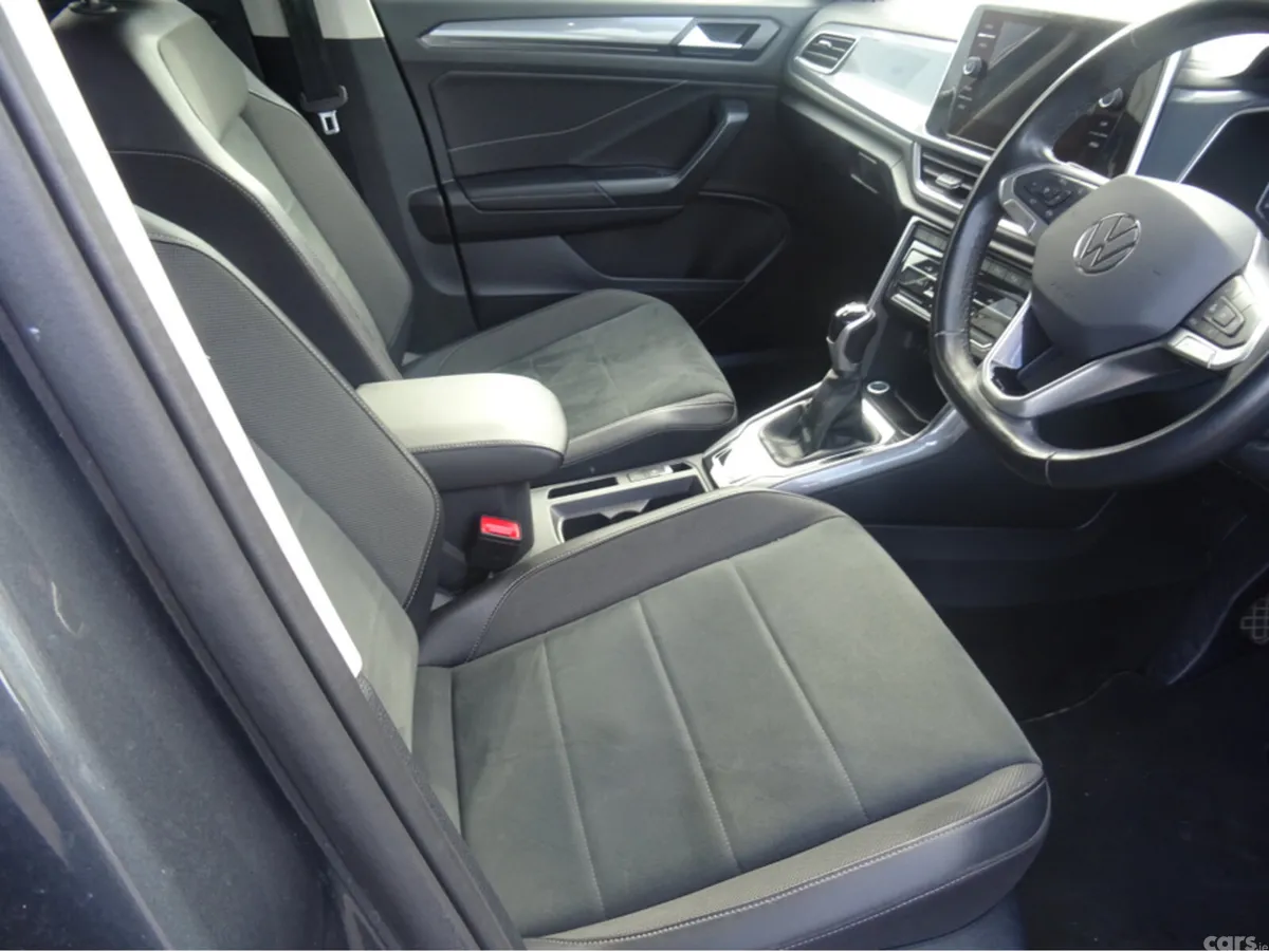 Volkswagen T-Roc SUV, Petrol, 2023, Grey
