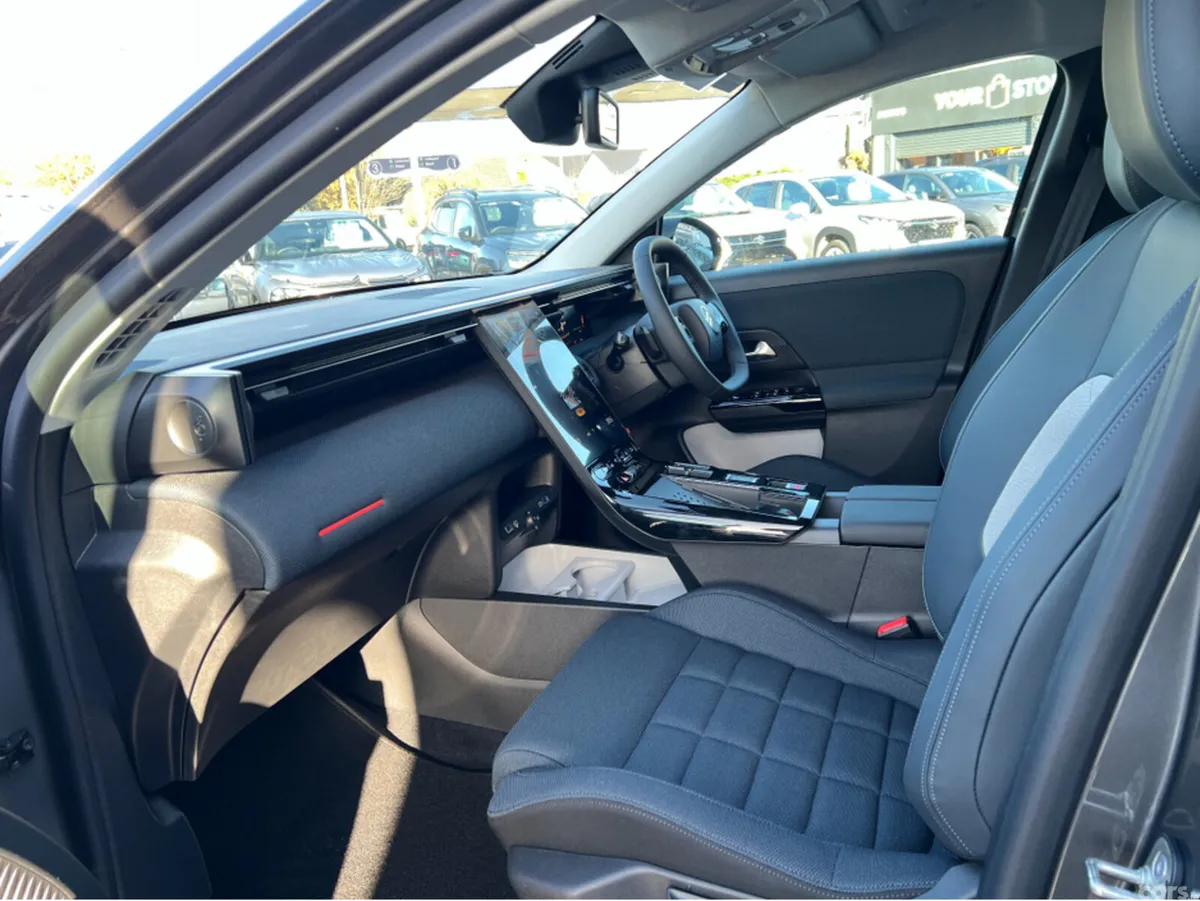Citroen C5 Aircross SUV, Electric, 2026, Grey