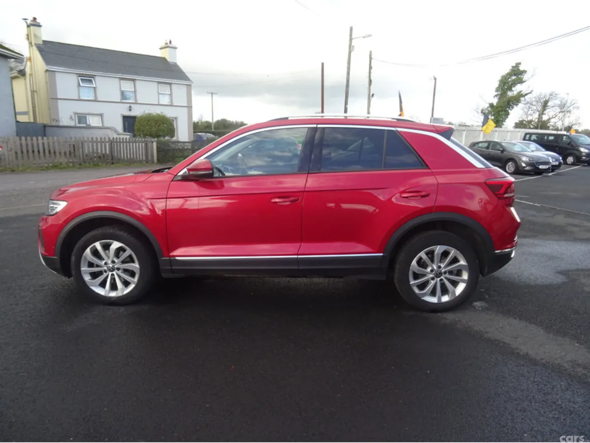 Volkswagen T-Roc Estate, Petrol, 2023, Red