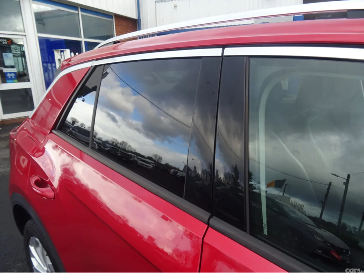 Volkswagen T-Roc Estate, Petrol, 2023, Red