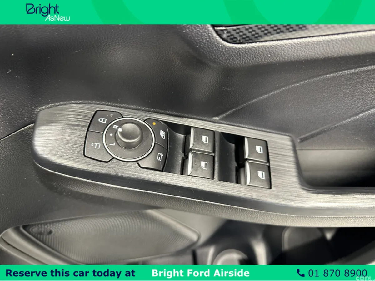 Ford Kuga MPV, Petrol Plug-in Hybrid, 2023, White
