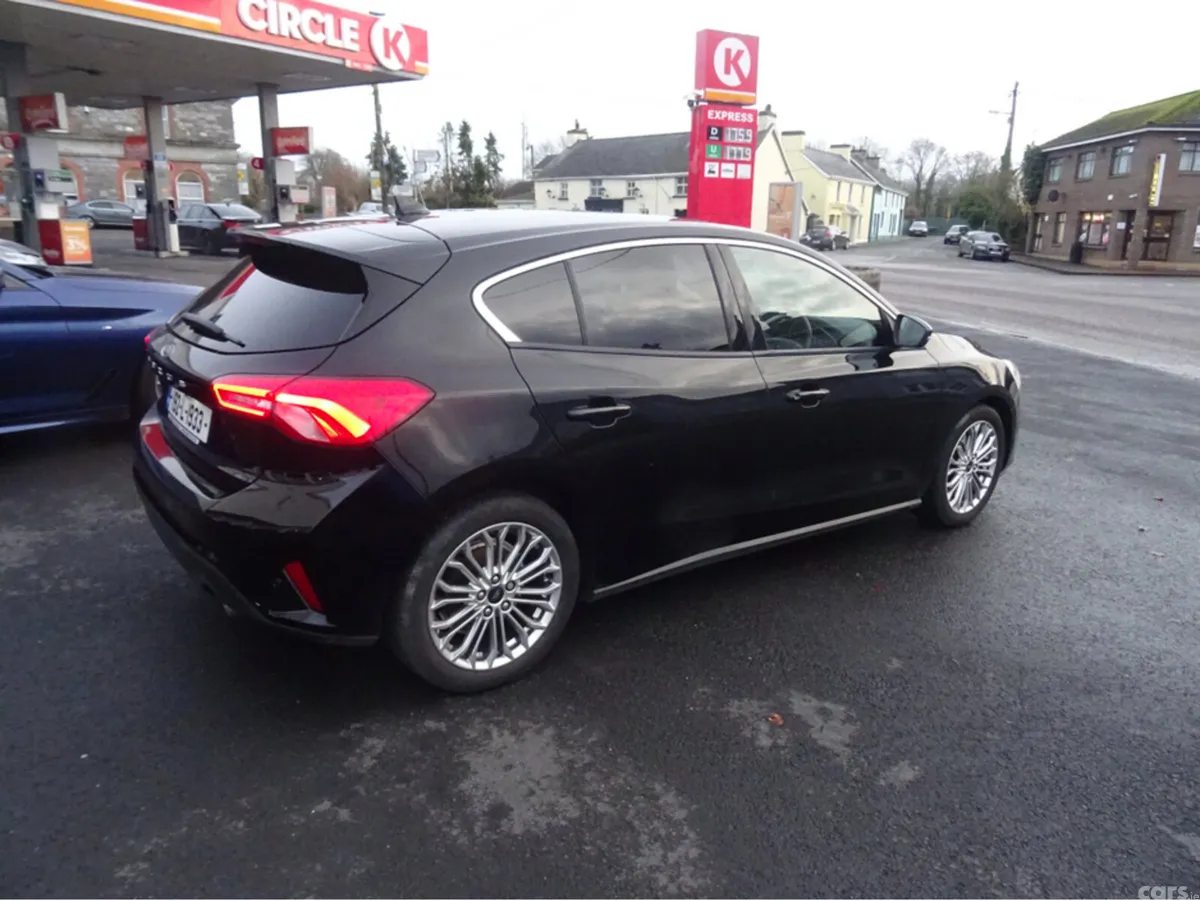Ford Focus Hatchback, Diesel, 2019, Black