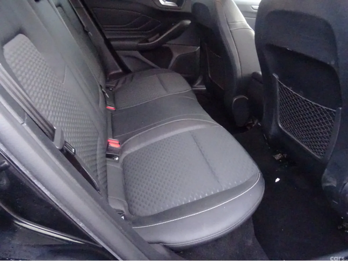 Ford Focus Hatchback, Diesel, 2019, Black