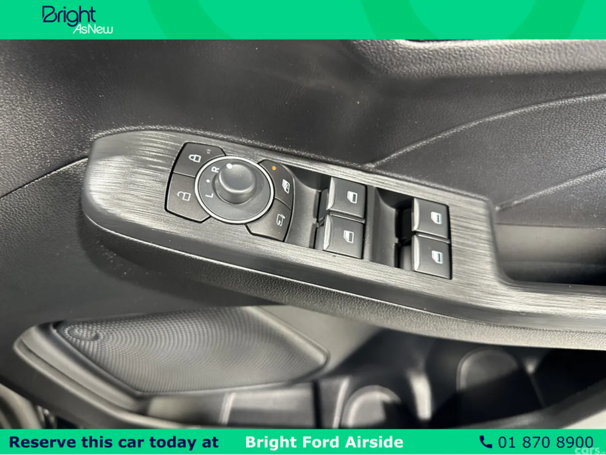 Ford Kuga MPV, Petrol Plug-in Hybrid, 2023, Black