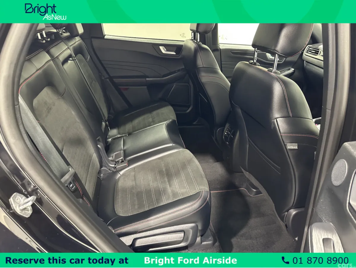 Ford Kuga MPV, Petrol Plug-in Hybrid, 2023, Black