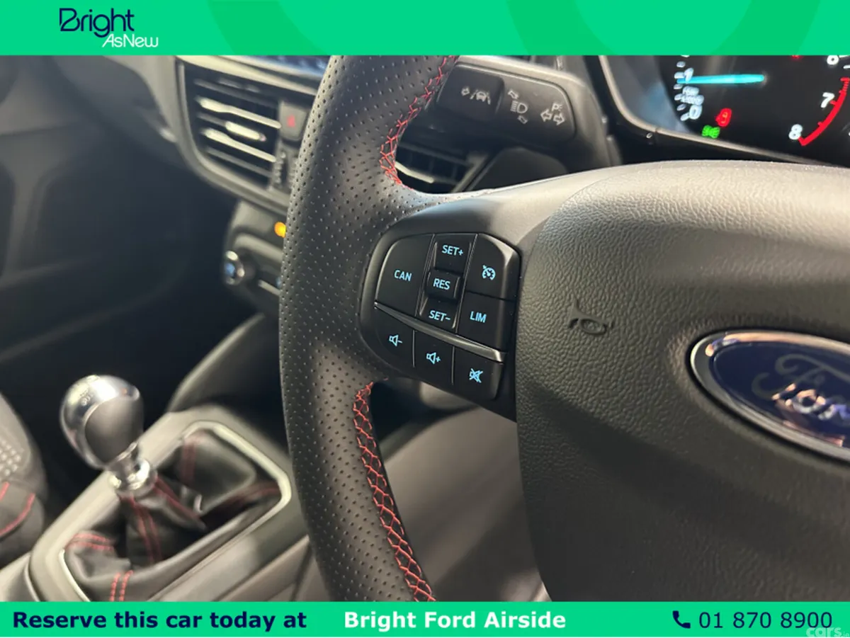 Ford Focus Hatchback, Petrol Hybrid, 2025, Grey