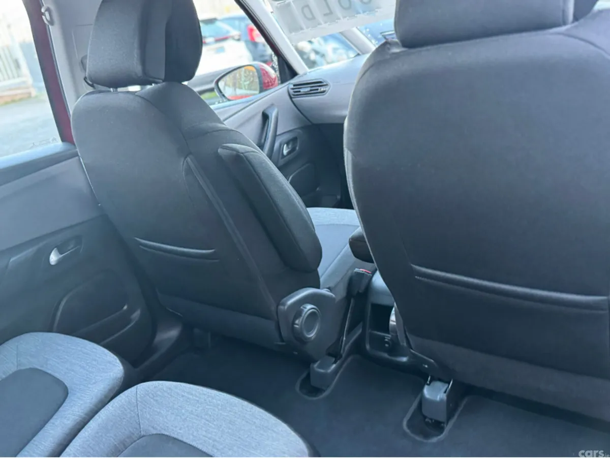 Citroen Grand C4 Picasso MPV, Diesel, 2017, Red