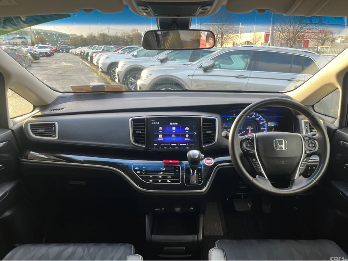 Honda Odyssey MPV, Petrol Hybrid, 2019, White