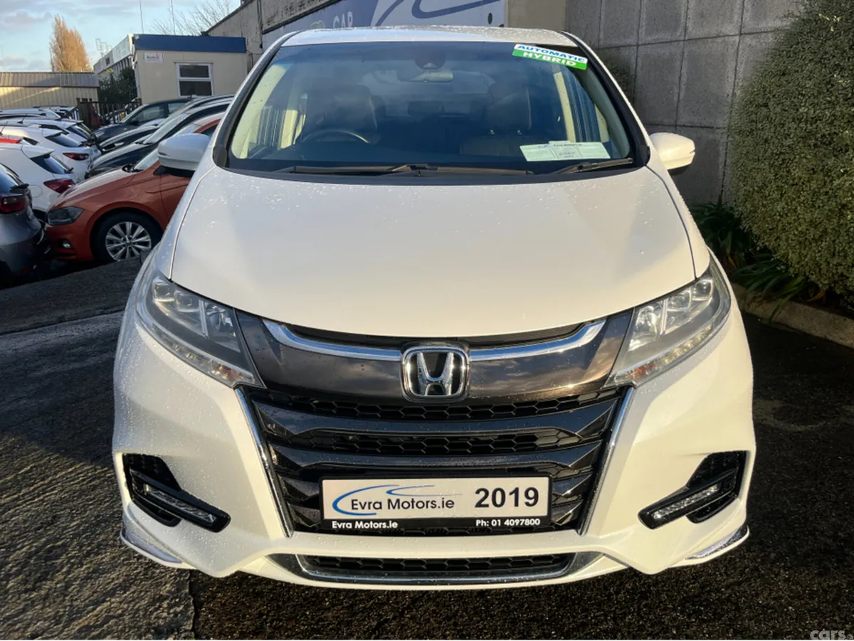 Honda Odyssey MPV, Petrol Hybrid, 2019, White