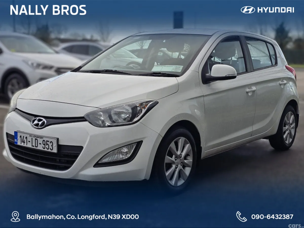 Hyundai i20 Hatchback, Diesel, 2014, White