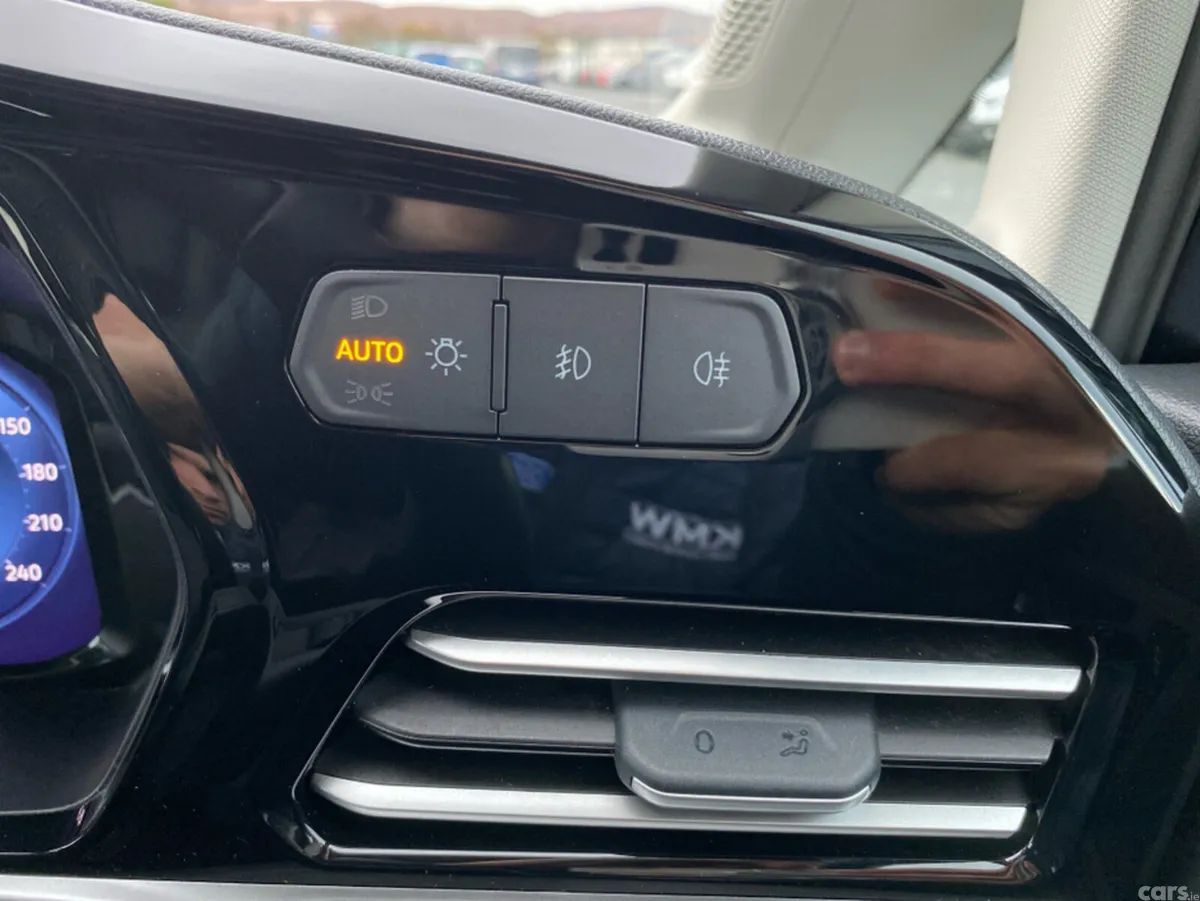 Ford Tourneo Connect MPV, Diesel, 2025, Black