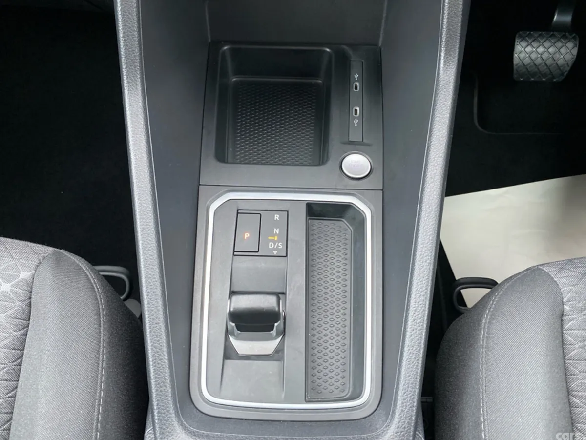 Ford Tourneo Connect MPV, Diesel, 2025, Black