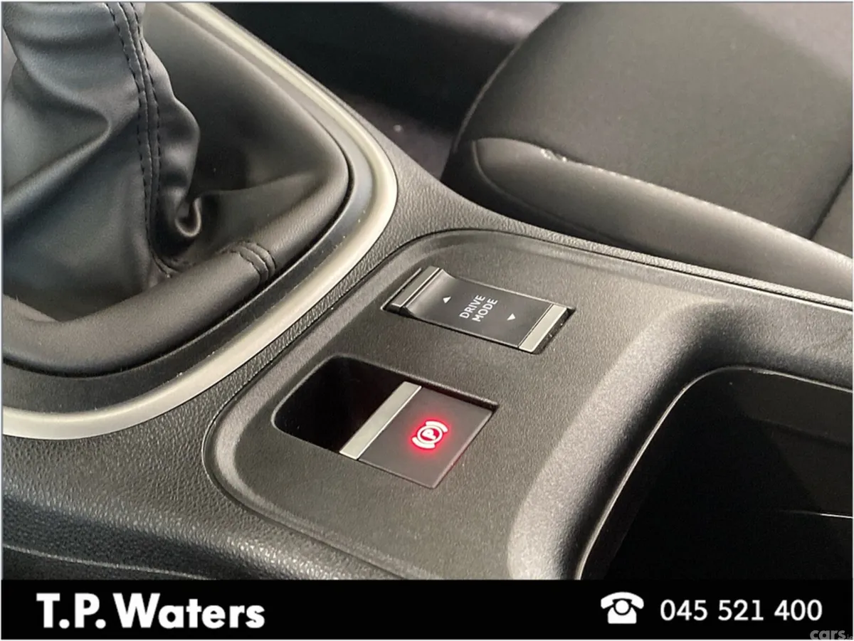 Jeep Avenger MPV, Petrol, 2025, White