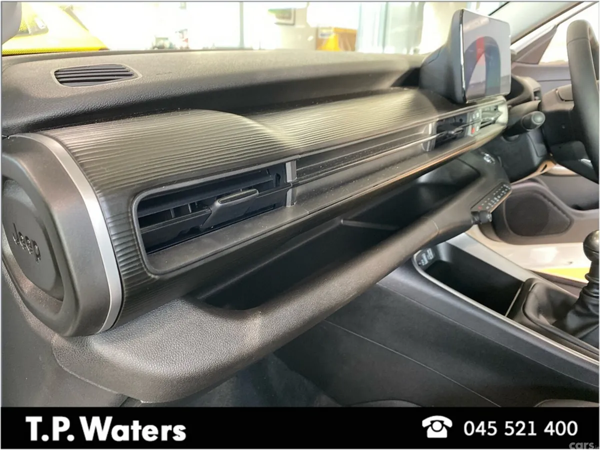 Jeep Avenger MPV, Petrol, 2025, White