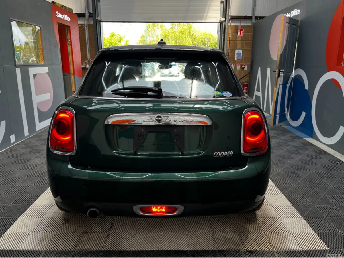 Mini Cooper Hatchback, Petrol, 2018, Green