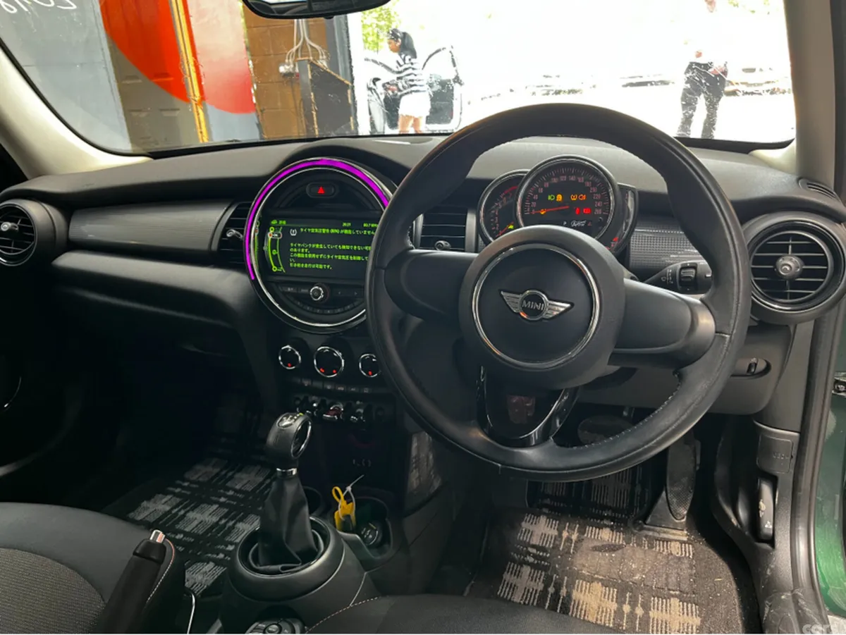 Mini Cooper Hatchback, Petrol, 2018, Green