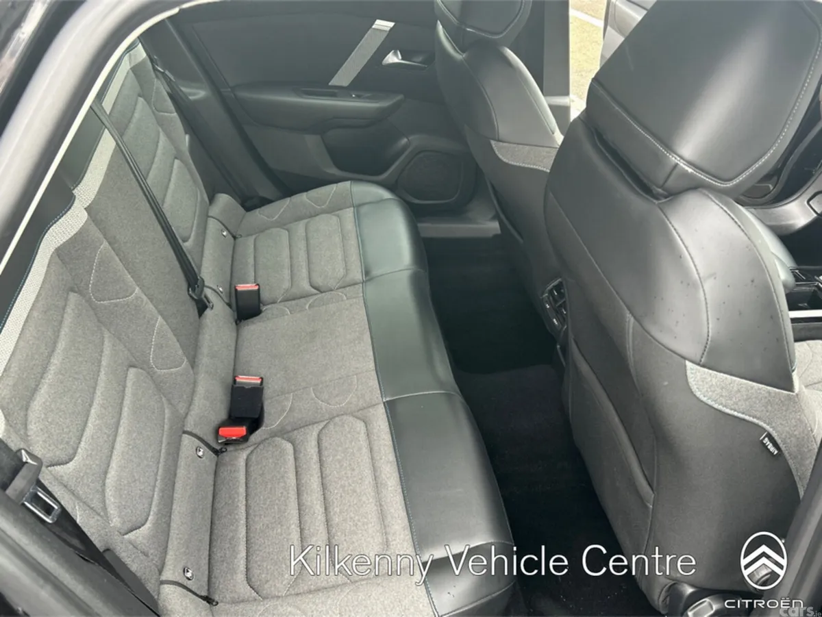 Citroen C4 Hatchback, Diesel, 2022, Black