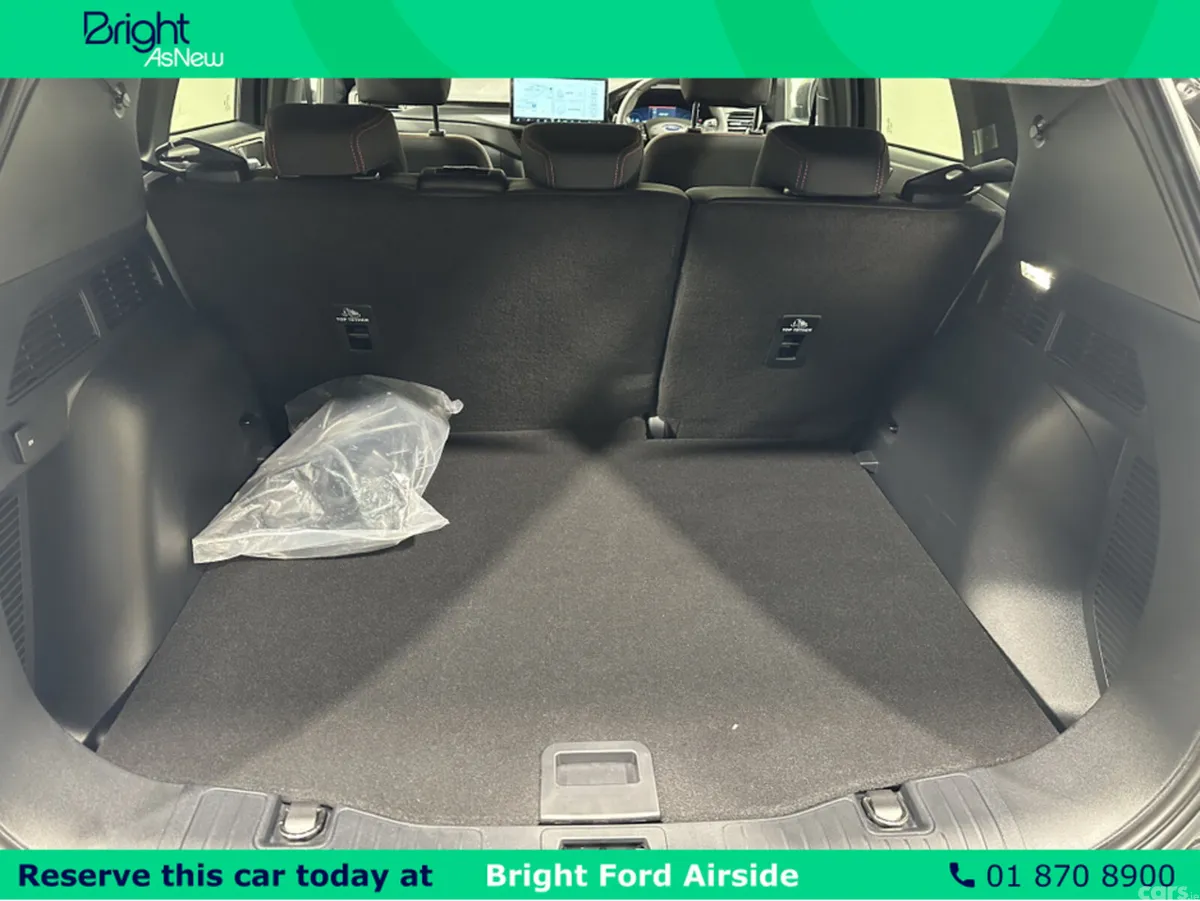 Ford Kuga MPV, Petrol, 2025, Grey