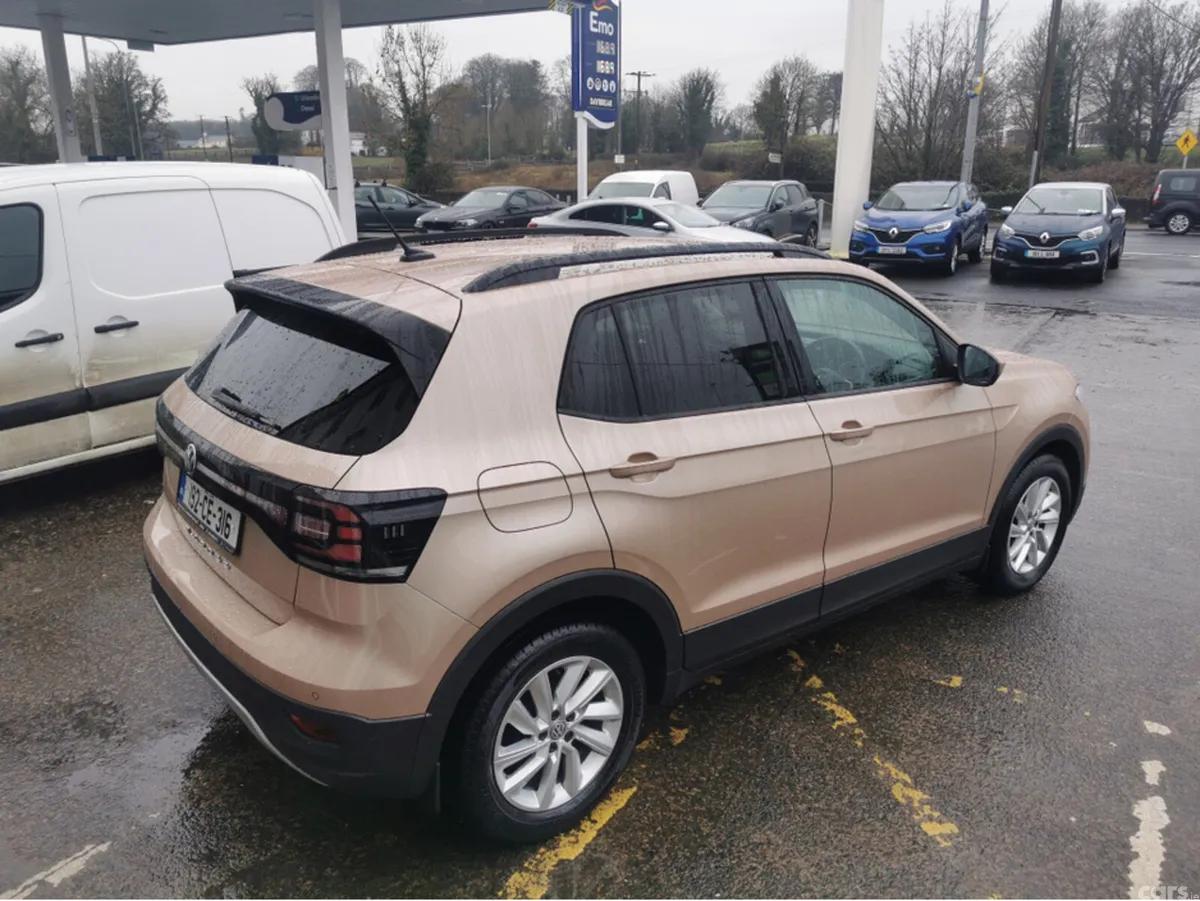 Volkswagen T-Cross Estate, Petrol, 2019, Gold