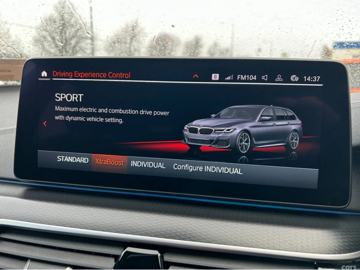 BMW 5-Series Estate, Petrol Plug-in Hybrid, 2022, Grey