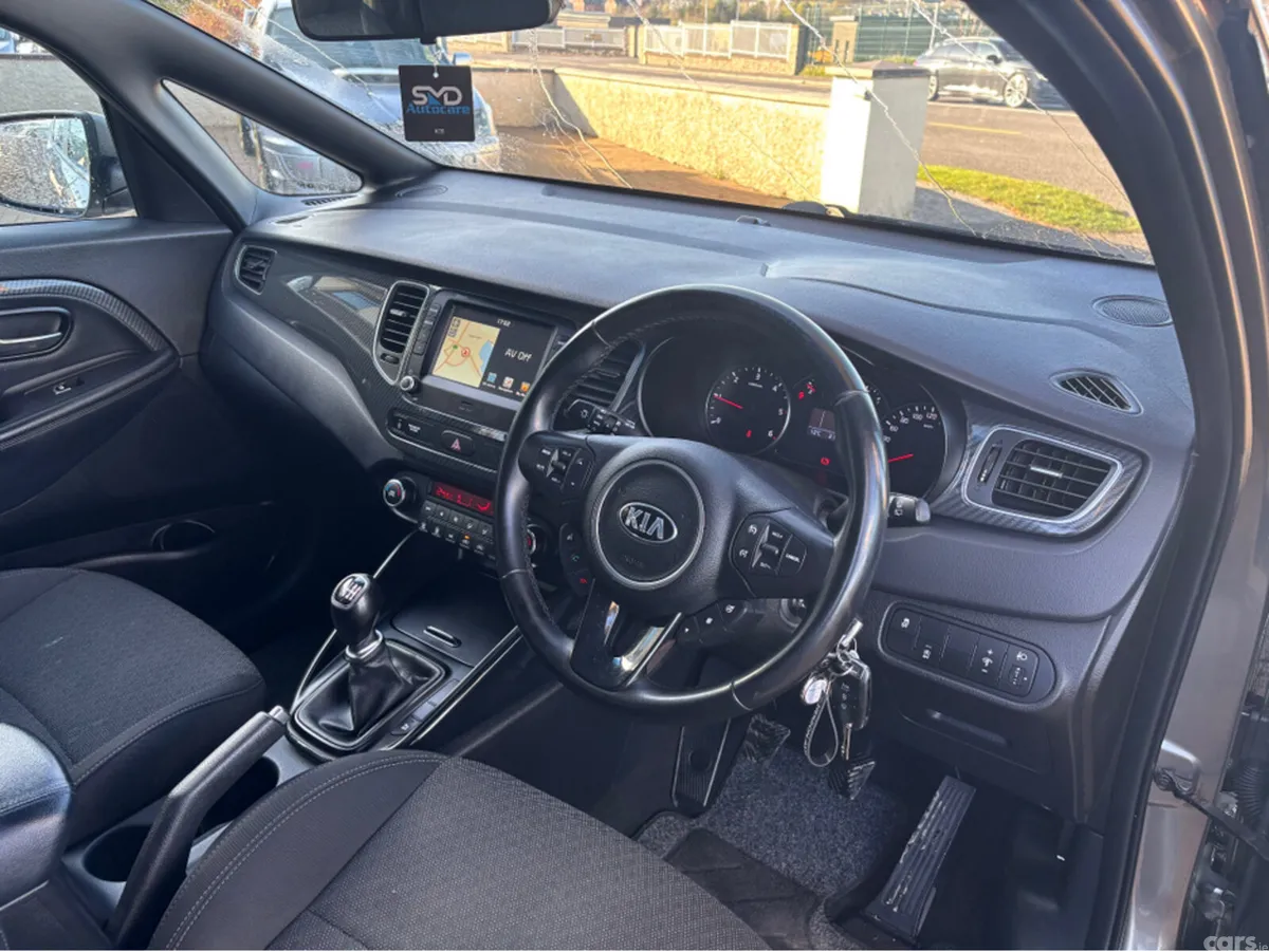 Kia Carens Estate, Diesel, 2018, Grey