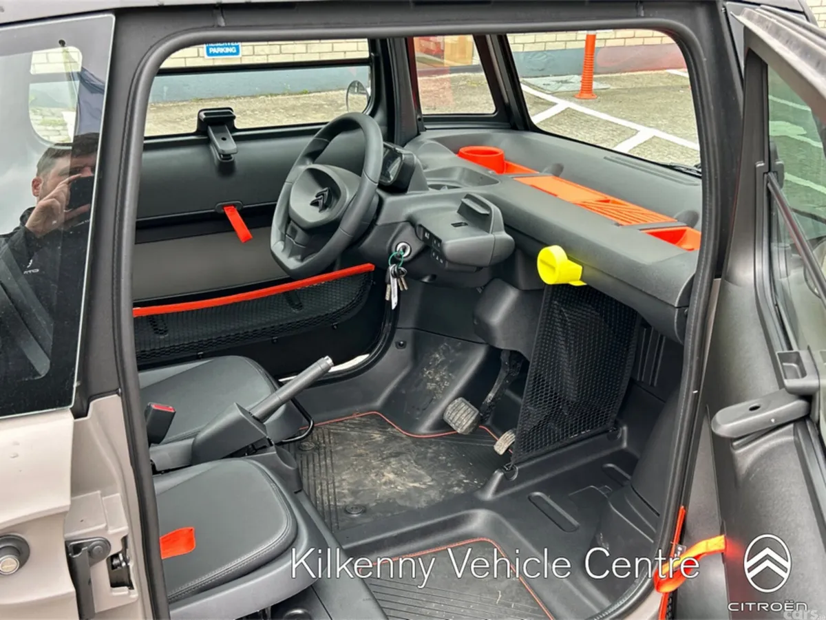 Citroen AMI Hatchback, Electric, 2025, Brown