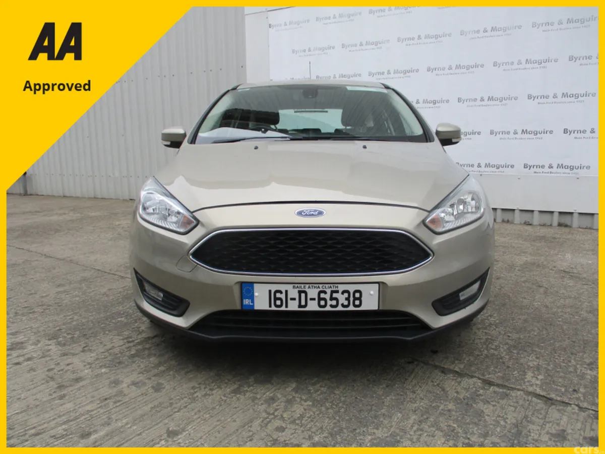 Ford Focus Hatchback, Petrol, 2016, Silver