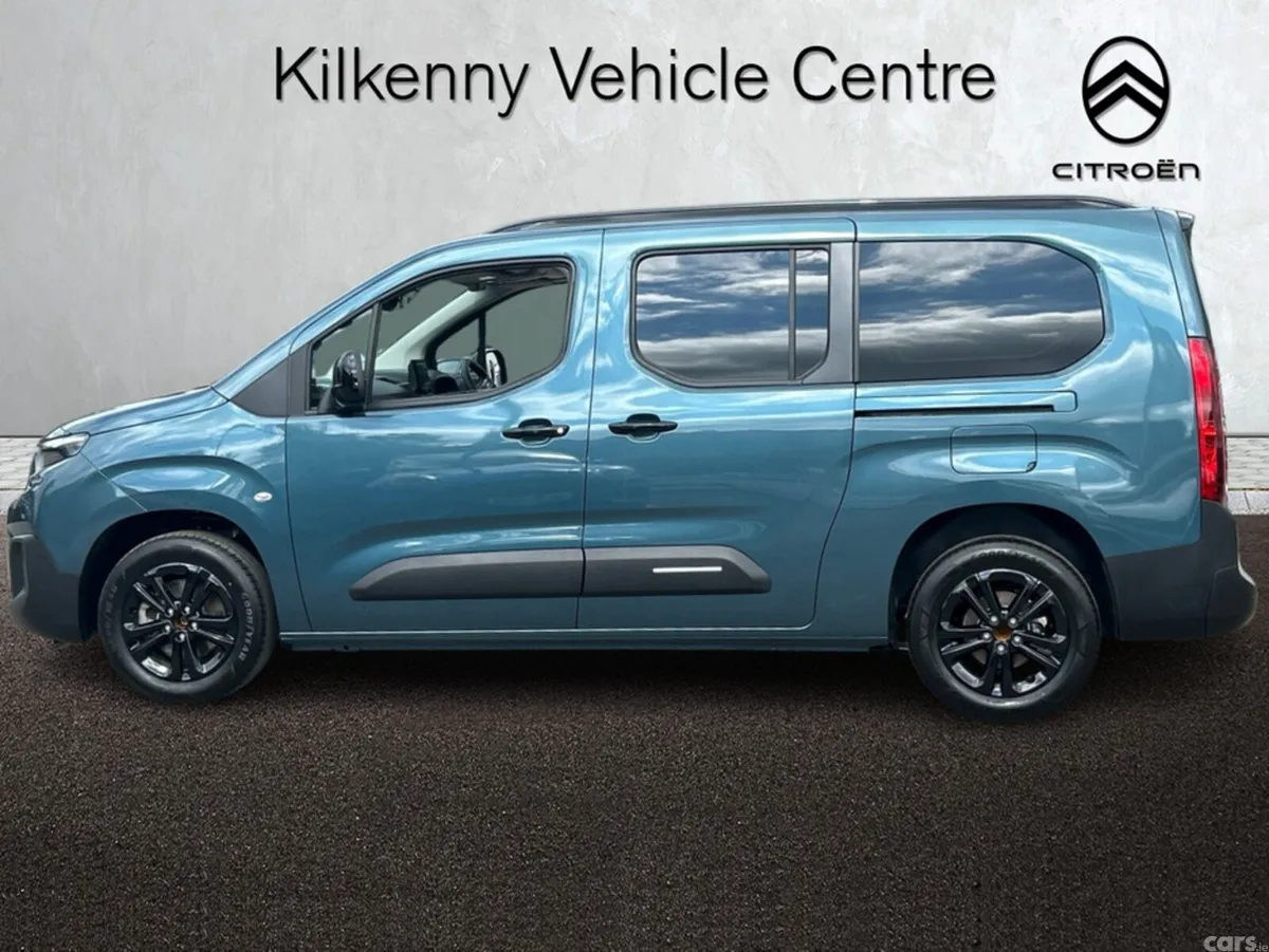 Citroen Berlingo Multispace MPV, Diesel, 2026, Blue
