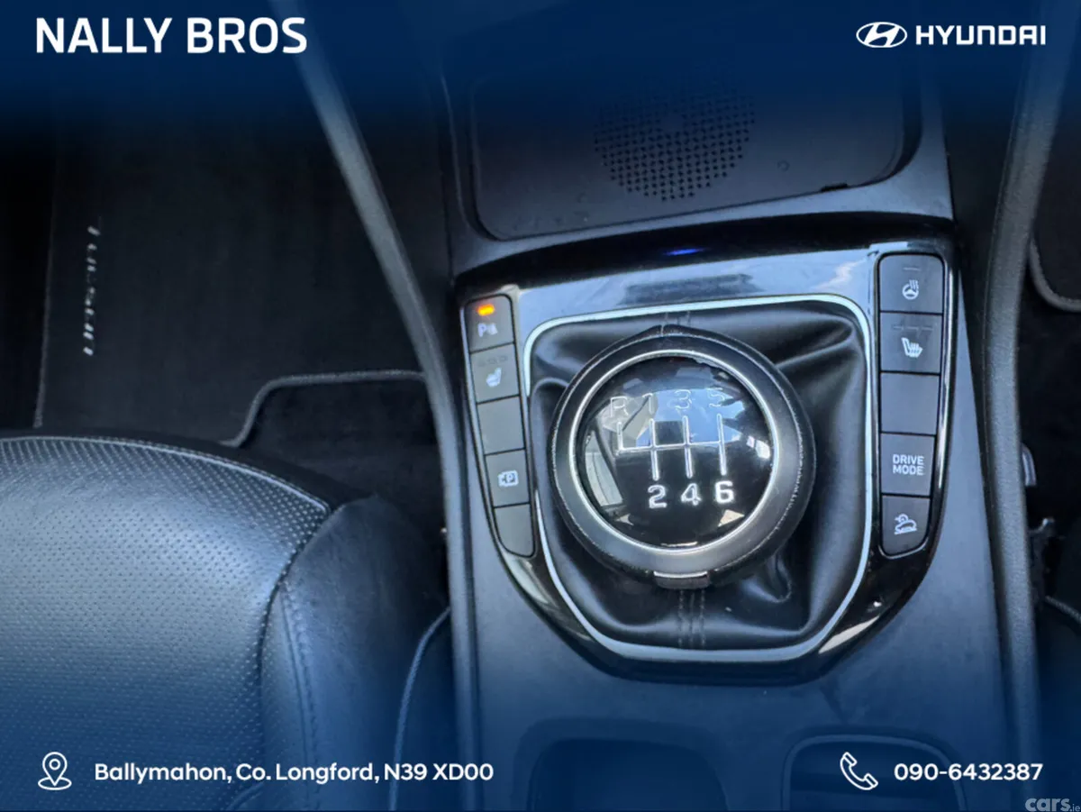 Hyundai Tucson MPV, Diesel, 2021, Brown