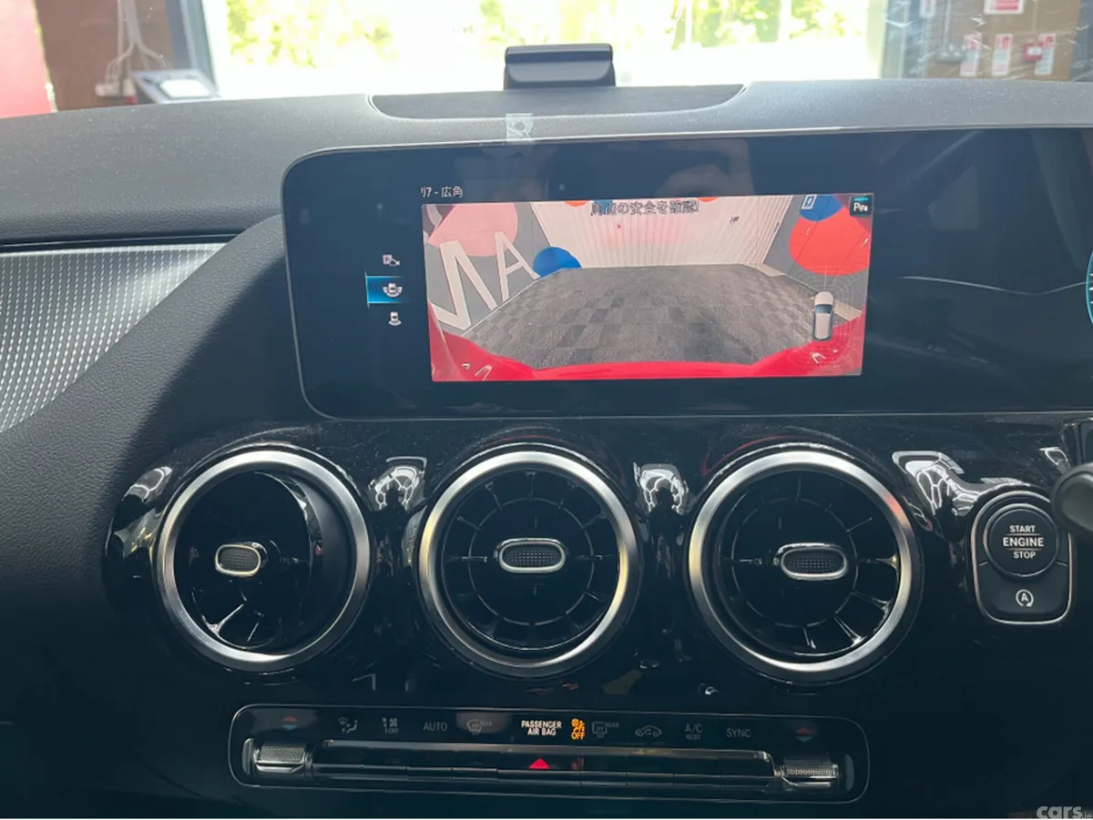 Mercedes-Benz B-Class MPV, Petrol, 2019, Red