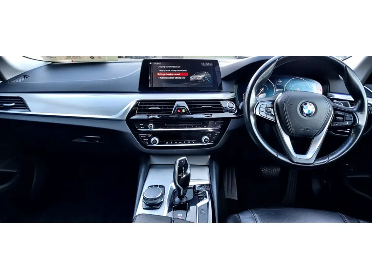 BMW 5-Series Saloon, Petrol Plug-in Hybrid, 2018, Blue