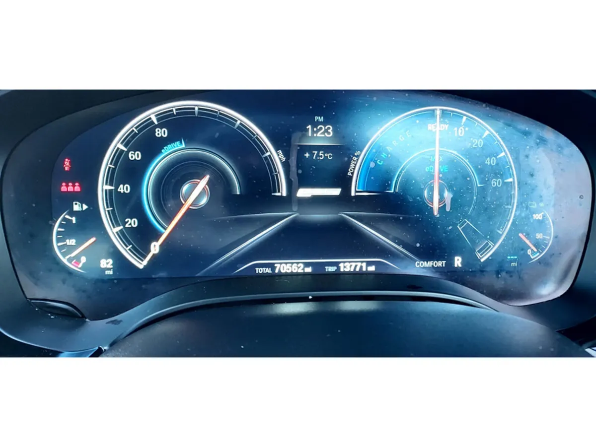 BMW 5-Series Saloon, Petrol Plug-in Hybrid, 2018, Blue