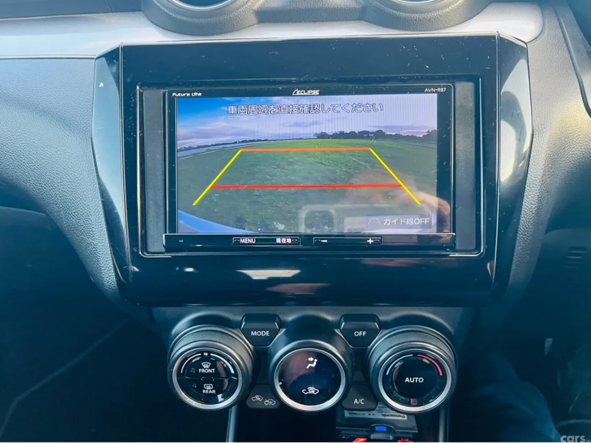 Suzuki Swift Hatchback, Petrol, 2019, Silver
