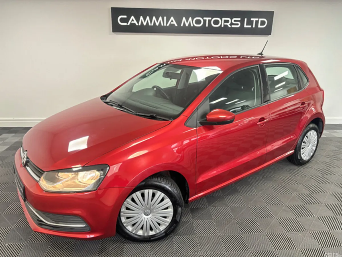 Volkswagen Polo Hatchback, Petrol, 2016, Red