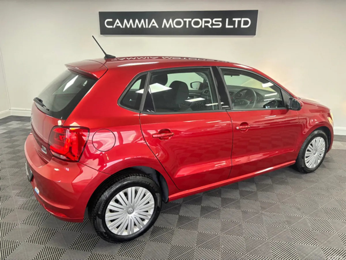 Volkswagen Polo Hatchback, Petrol, 2016, Red