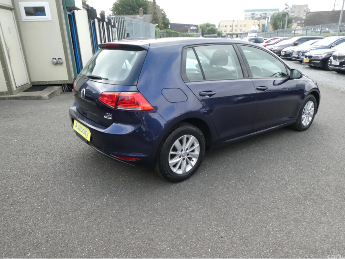 Volkswagen Golf Hatchback, Petrol, 2015, Blue