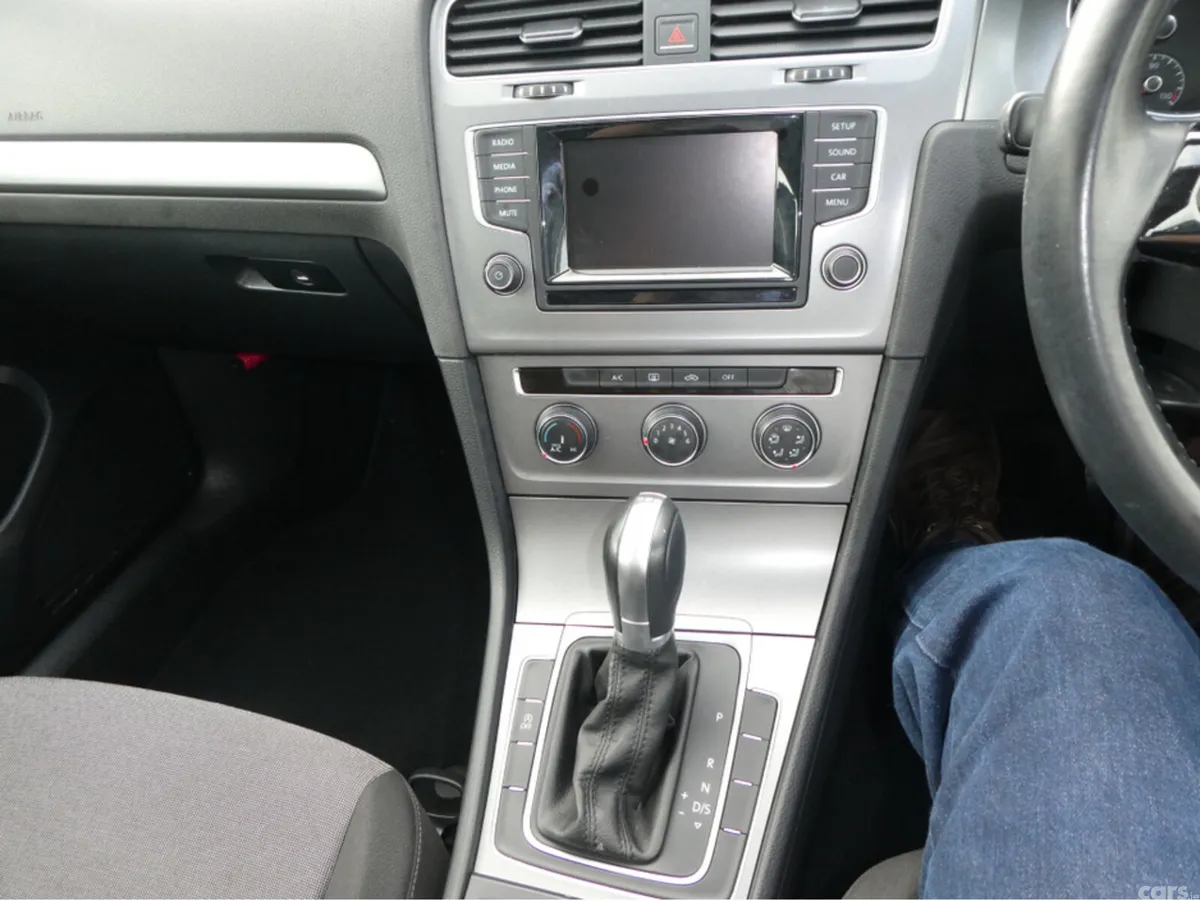 Volkswagen Golf Hatchback, Petrol, 2015, Blue