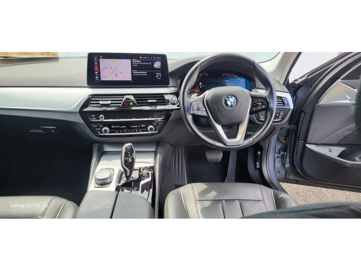 BMW 5-Series Saloon, Diesel Hybrid, 2021, Blue