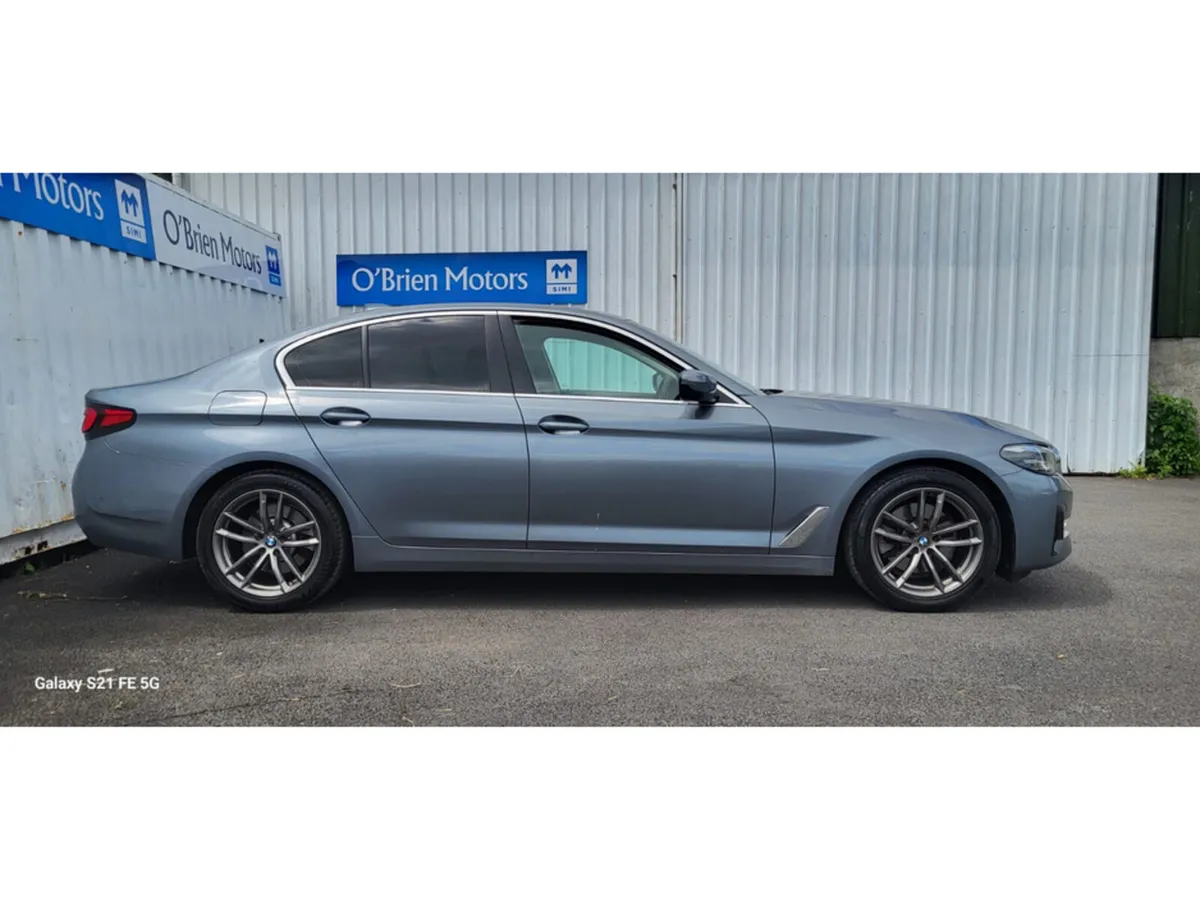 BMW 5-Series Saloon, Diesel Hybrid, 2021, Blue